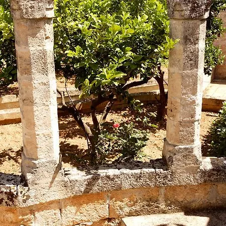 Masseria Curatori Farm stay *